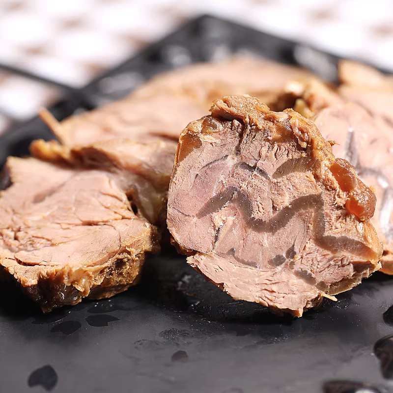 生牛腱肉 1KG 每块大小不一样 金额不一样 按照实际重量称 摩西哥 冷凍品