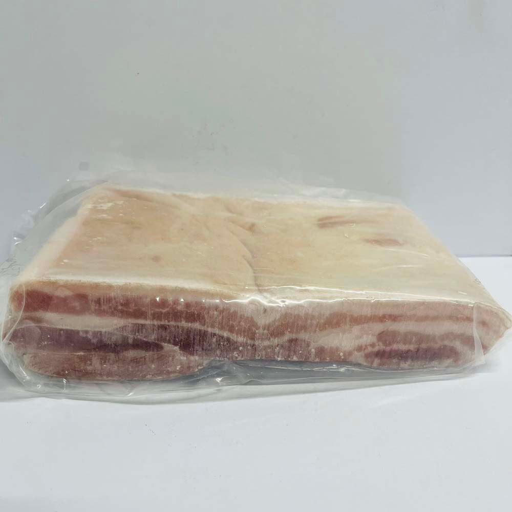 帯皮豚肉 1KG 每块大小不一样 金额不一样 按照实际重量 西班牙産 冷凍品 欧美