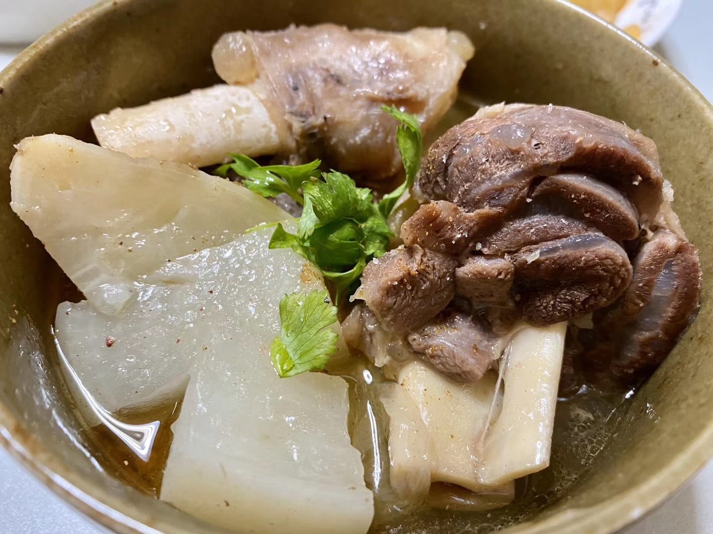羊腿肉 800g (切块小羊腿肉)羊前腿カット 澳大利亜産 冷凍品