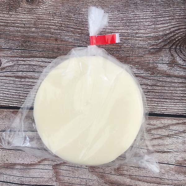餃子皮 350g約33枚 八幡製麺所 日本国内加工 1枚の直径約10cm 冷凍品