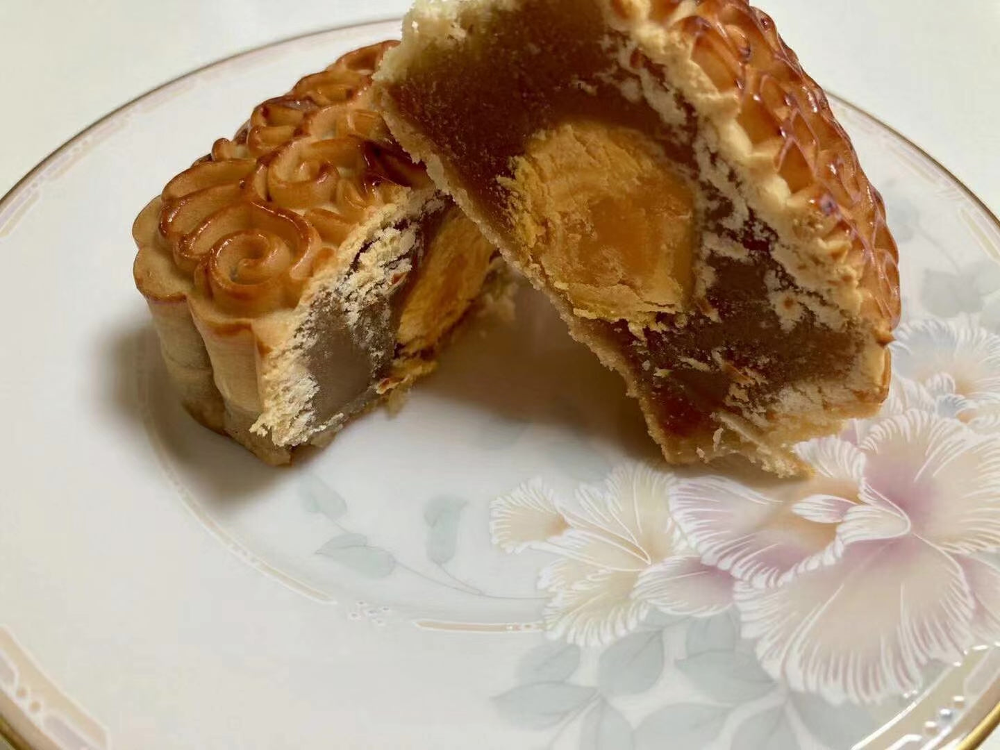 预售 広式 蛋黄蓮蓉月餅 125g 冷蔵保存