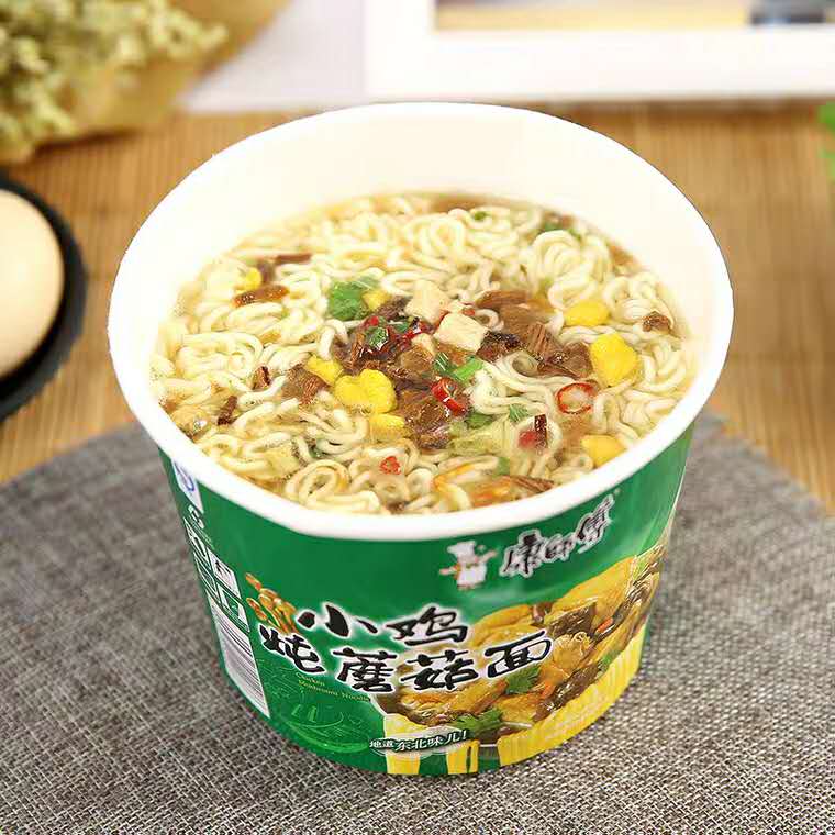康師傅 小鶏燉麿姑桶装101g 赏味期限是2025年10月9日