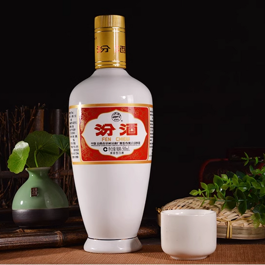 汾酒 500ml 中国白酒 スピリッツ類 箱付 中華名品 本場の味 冷凍商品と同梱不可 無盒子