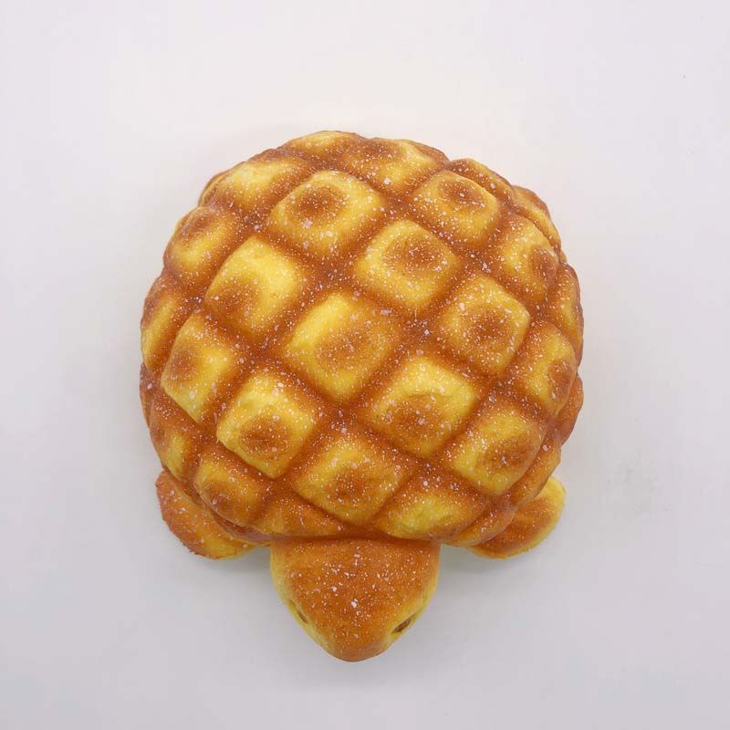 爆款仿真吐司面包解压发泄慢回弹创意礼物玩具 可爱软糯捏捏乐 解压神奇哈密瓜面包的味道 小金龟 单品包邮 全日本可邮寄猫盒发货